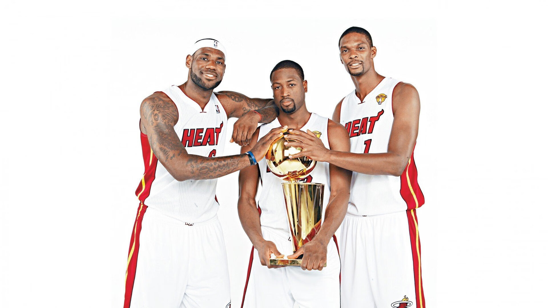 冰火淬炼，波兰抢七鏖战破局，淘汰赛惊险过关乌拉圭