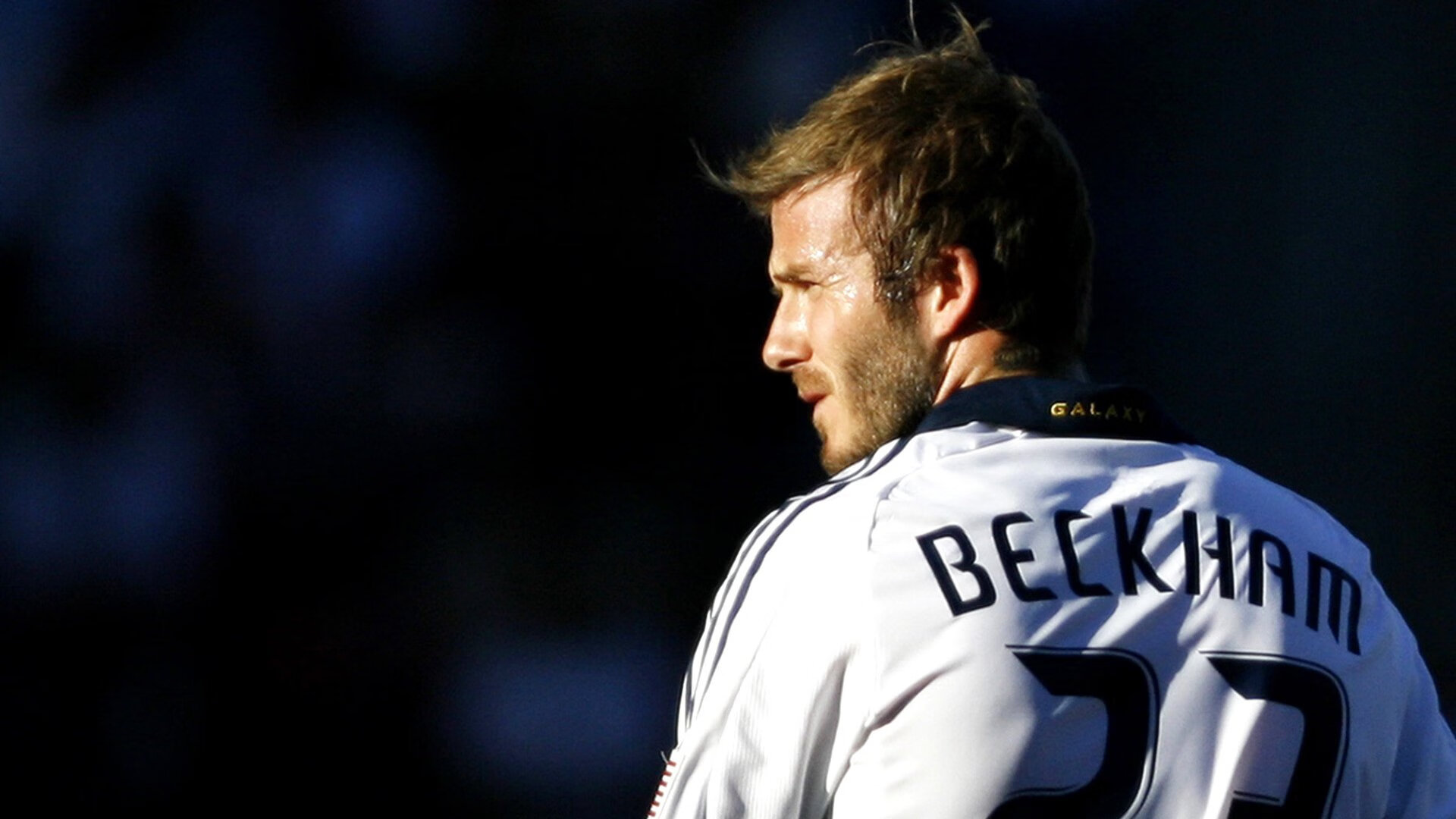 银箭失蹄，橙焰逆袭，拉塞尔惊艳四座，迈凯伦上演史诗翻盘